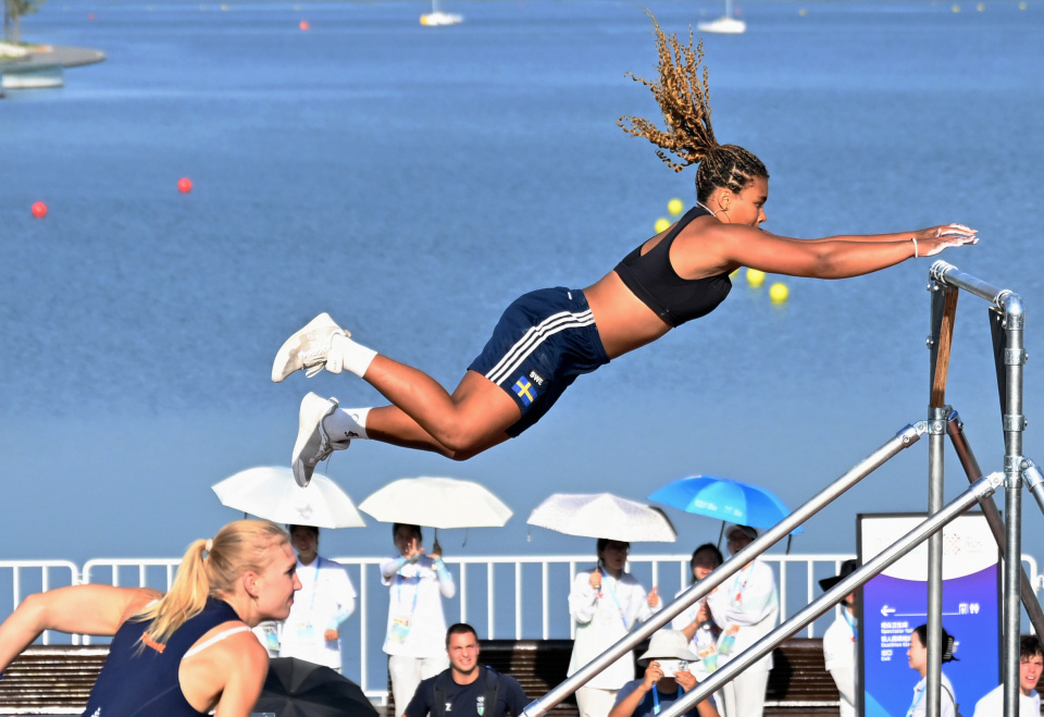 xGBI, 新华社记者, HJicD xGBI, 新华社记者, HJicD