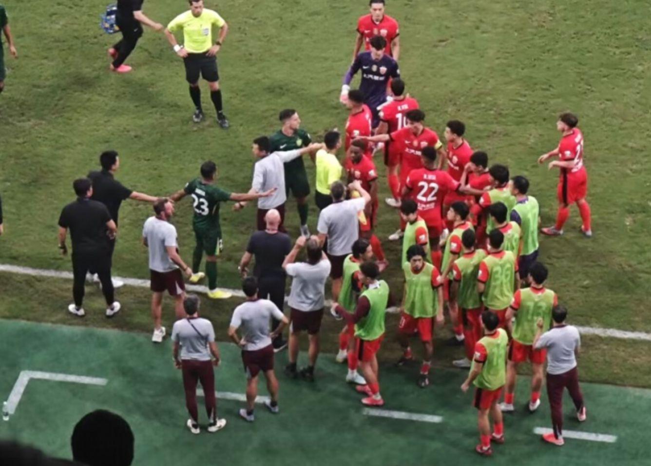 生大面积的 生大面积的